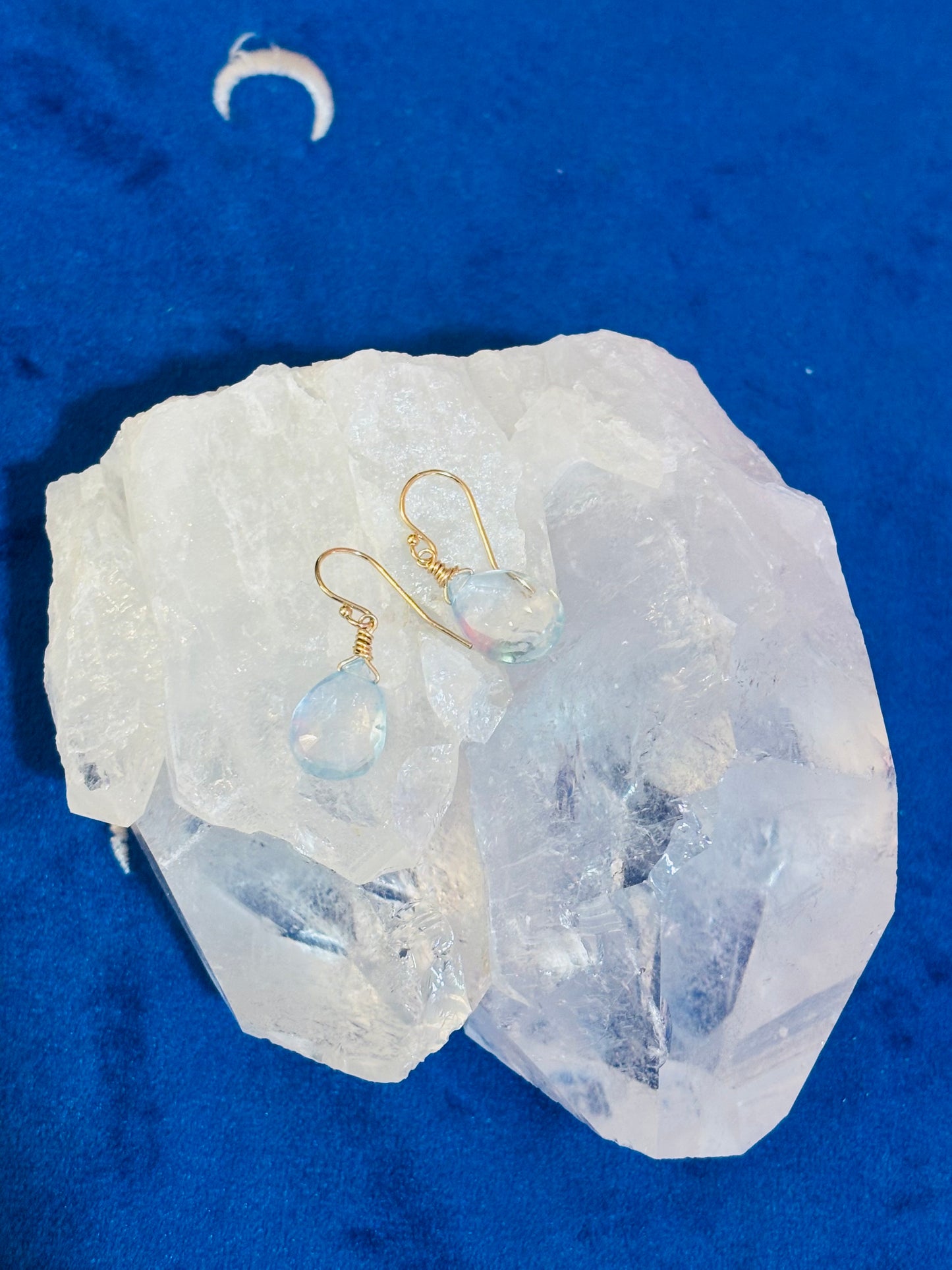 *Blue topaz ピアス