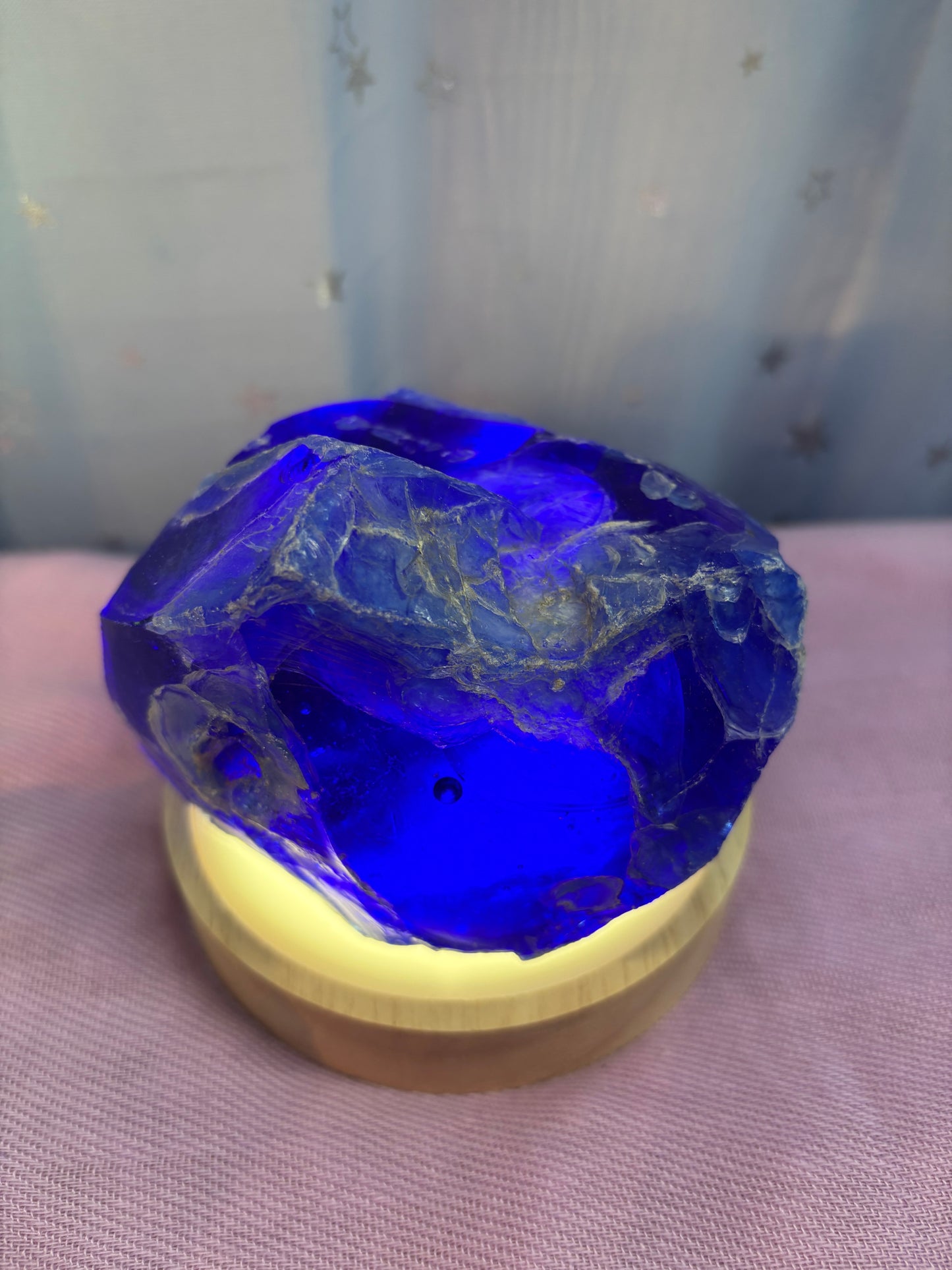 アフリカから生まれた激レアパワーストーン659gram