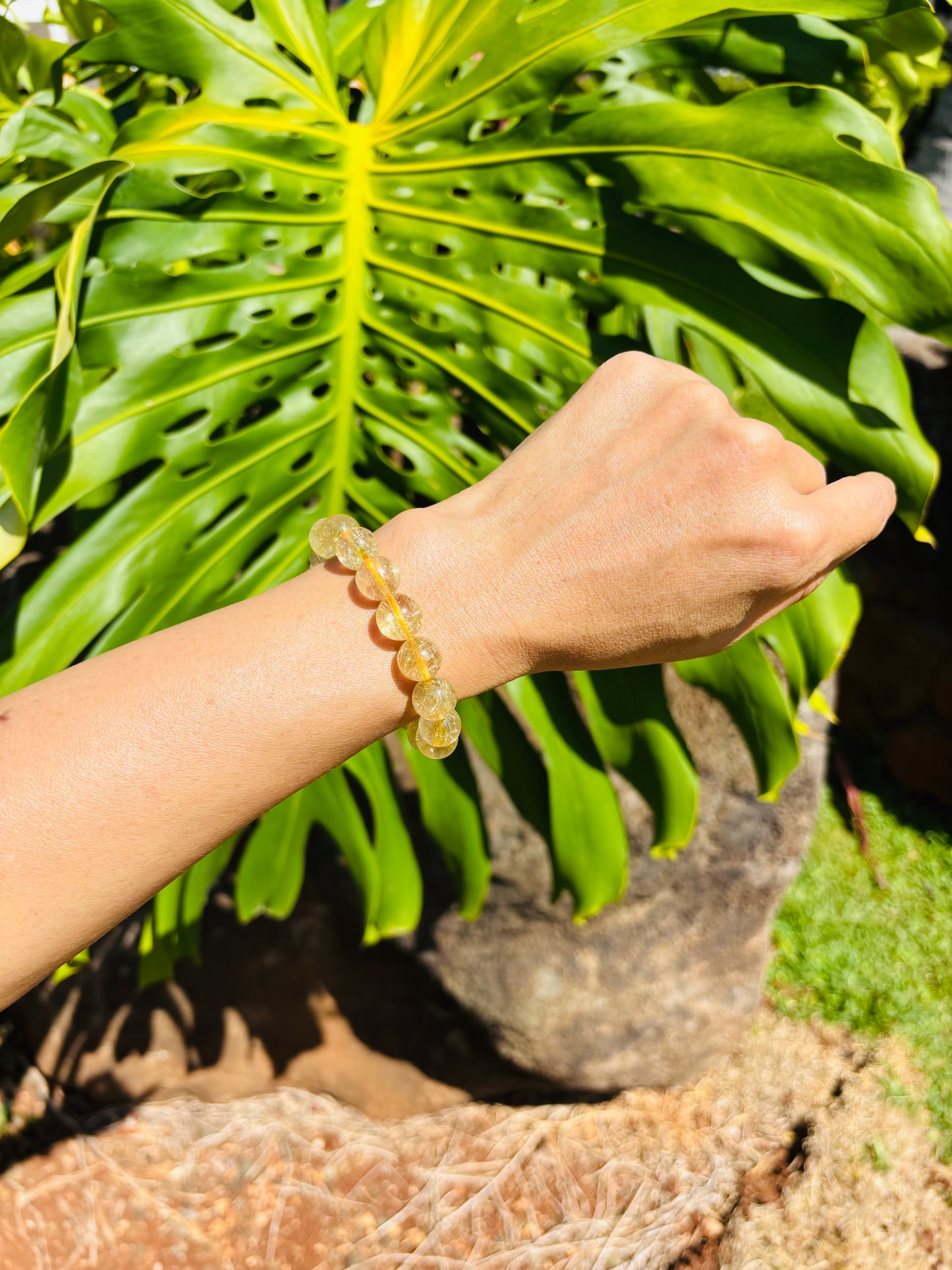 Yellow Rutile Quartz 11.5mm