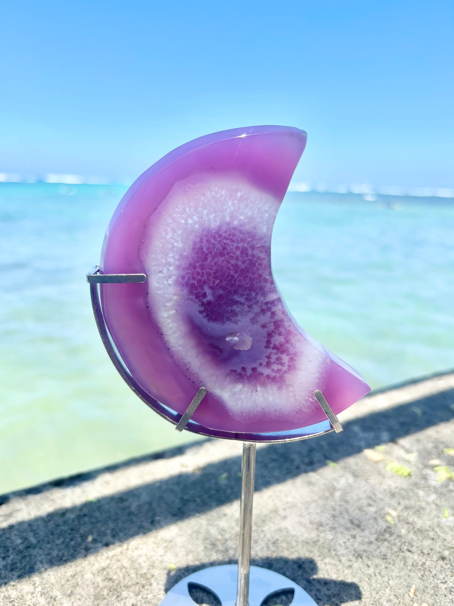 #Jelly Moon Agate Moon