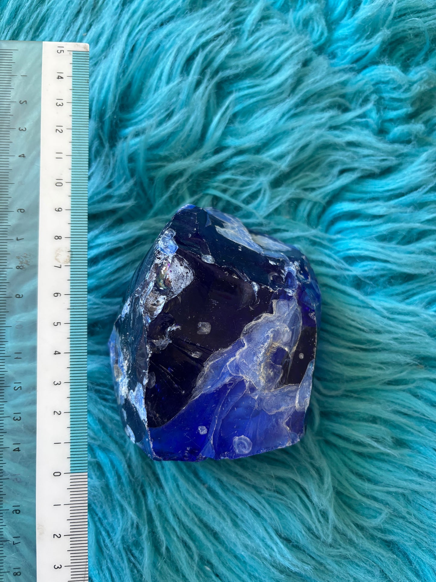 アフリカから生まれた激レアパワーストーン659gram