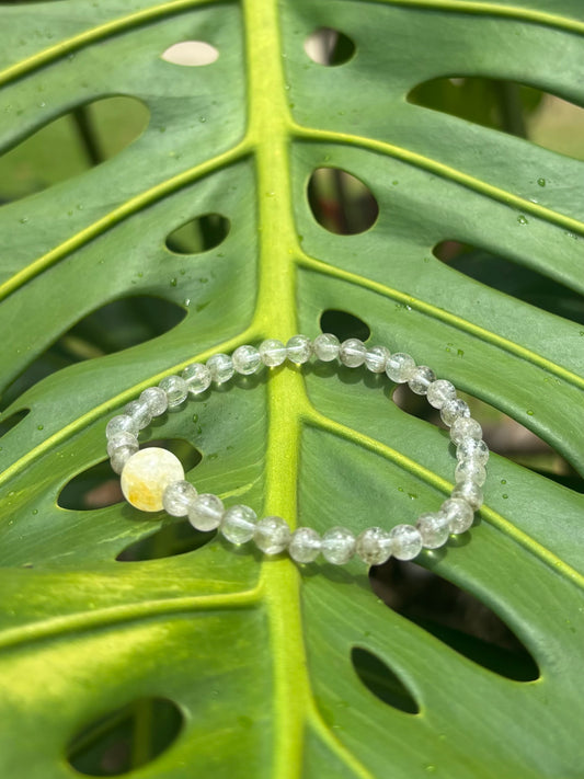 #Garden Quartz 5.5mm with Hematite in Q